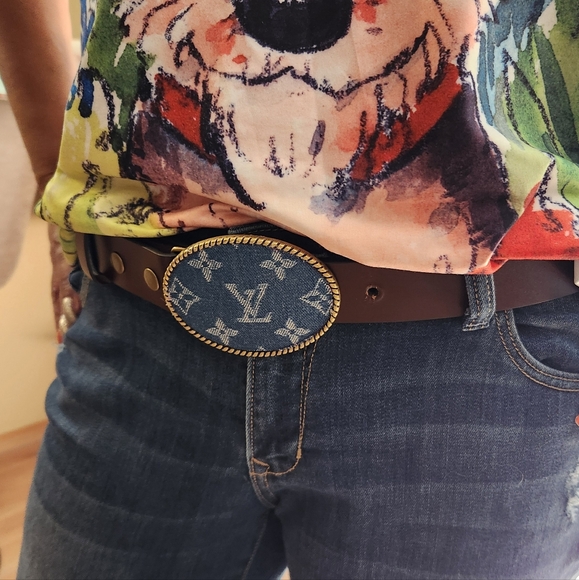 Upcycle Designer Belt Buckle. - Picture 2 of 3